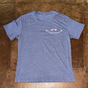 Blue Super Soft T-Shirt with Heart Design and PERFECT for a Teachers gift!🎁